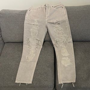 American Eagle mom jeans